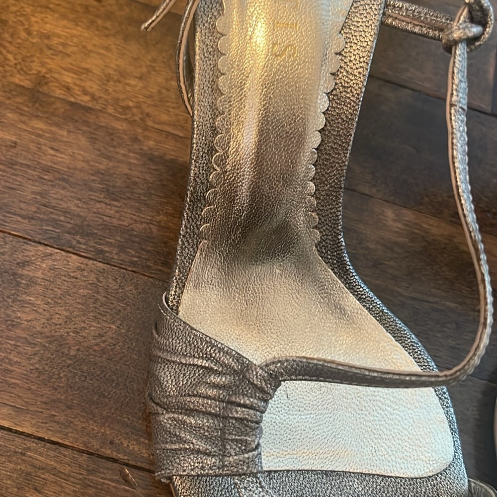 Sandals - Picture 5 of 6
